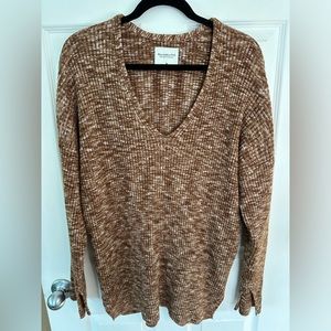 Abercrombie & Fitch Soft AF Women's Ribbed V-Neck Sweater Size M
